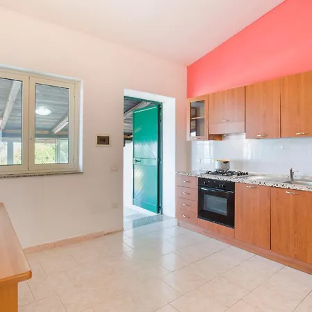 Nice In Zambrone With Kitchen